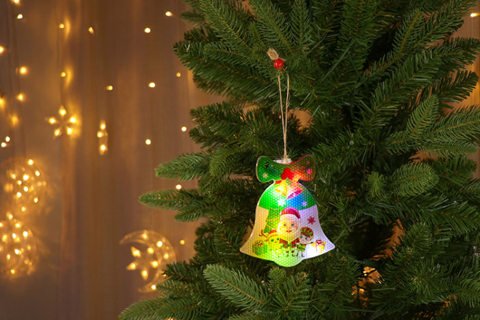 皮线挂件灯 绿铃铛彩光